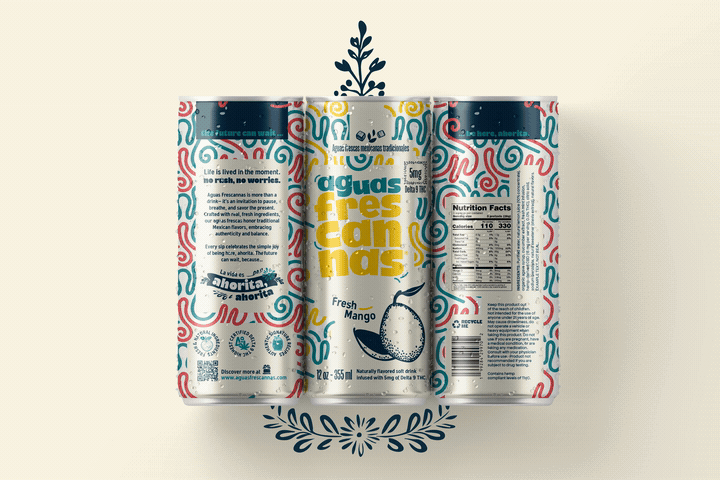 Latas rotatorias de agua fresca de mango con diseño colorido y etiqueta de información nutricional.